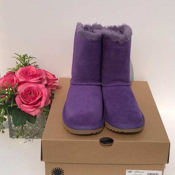 UGG Bailey Bow Striped Boots - Picture 5 of 8